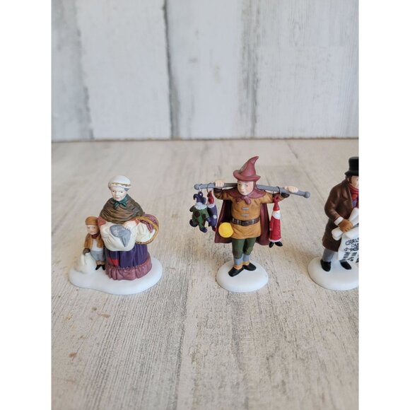 Dept 56 58289 Portobello Road Peddlers heritage village accessory xmas - Picture 3 of 8